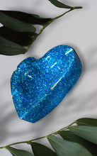 Load image into Gallery viewer, Blue glitter dish 💙
