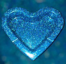 Load image into Gallery viewer, Blue glitter dish 💙
