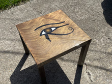 Load image into Gallery viewer, Wooden end table
